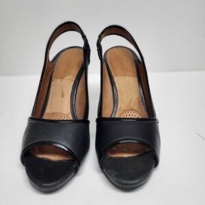 NBW – Gentle Souls by Kenneth Cole ‘Lindy’ Black Heels